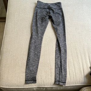 Lulu lemon leggings size 4